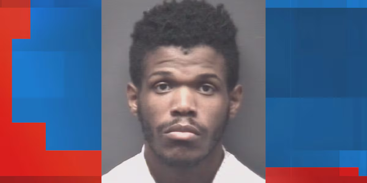 Josiah Gray, 19 case image for the Crimes of the Week article “Kinston Man Accused of Bank Break-In and Attempted Murder.”