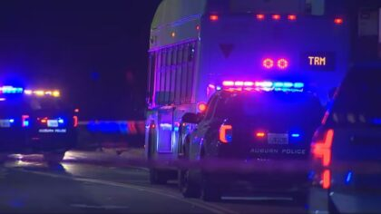Teenager shot on King County Metro bus in Auburn, suspect still at large